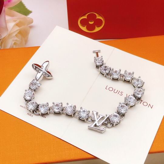 LV Bracelet 11lyh797 (1)