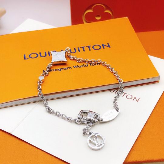 LV Bracelet 11lyh801 (4)