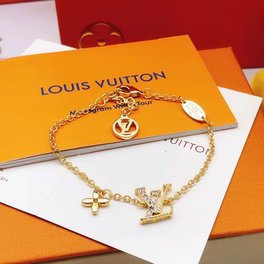LV Bracelet 11lyh815 (1)