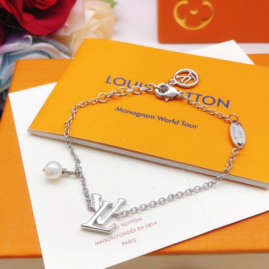 LV Bracelet 11lyh824 (3)
