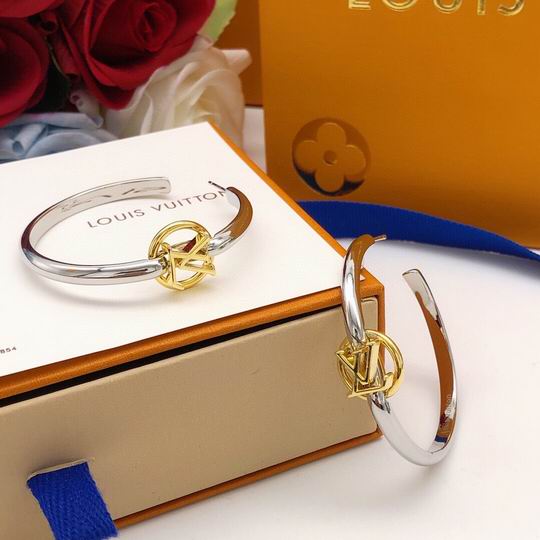 LV Bracelet 11lyh825 (4)