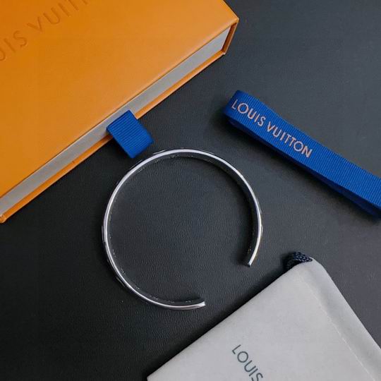 LV Bracelet 11lyh832 (4)