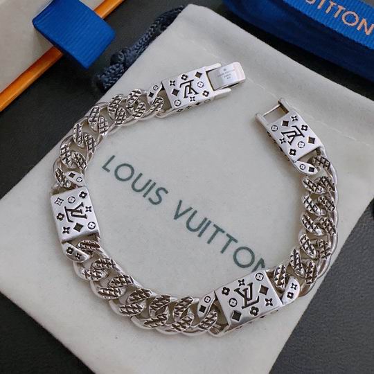 LV Bracelet 11lyh833 (4)