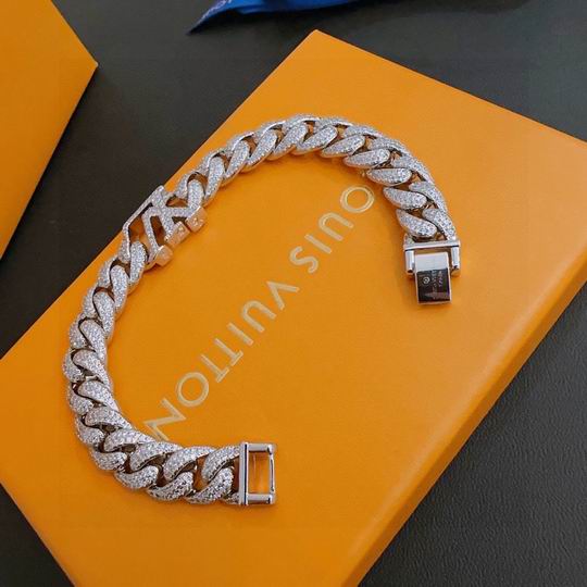 LV Bracelet 11lyh839 (4)