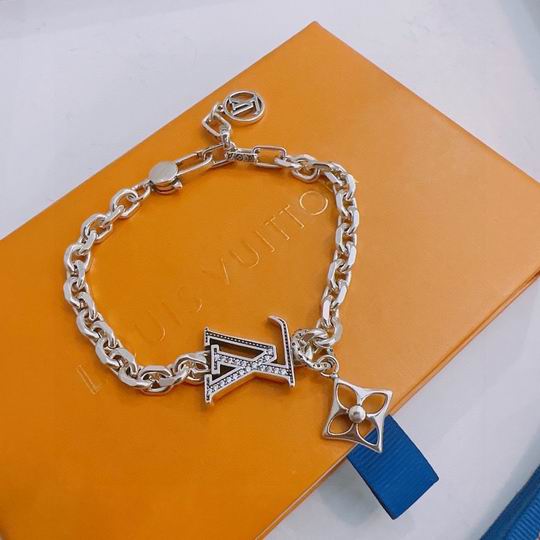 LV Bracelet 11lyh848 (6)