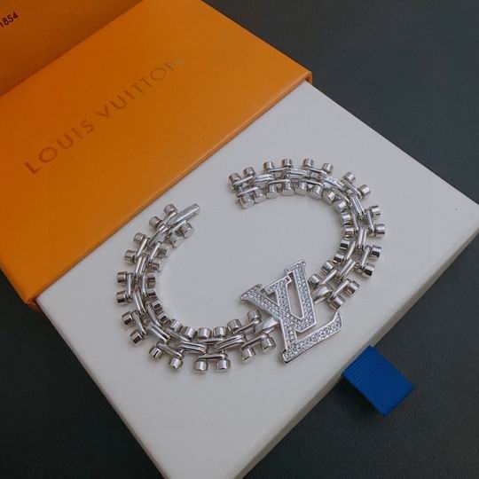 LV Bracelet 11lyh853 (3)