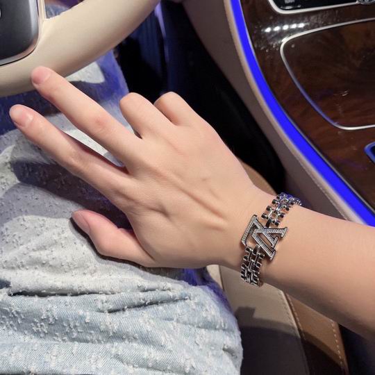 LV Bracelet 11lyh853 (4)