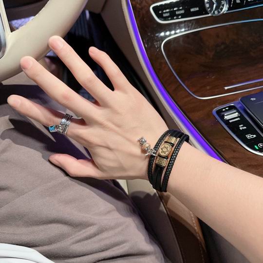 LV Bracelet 11lyh857 (4)