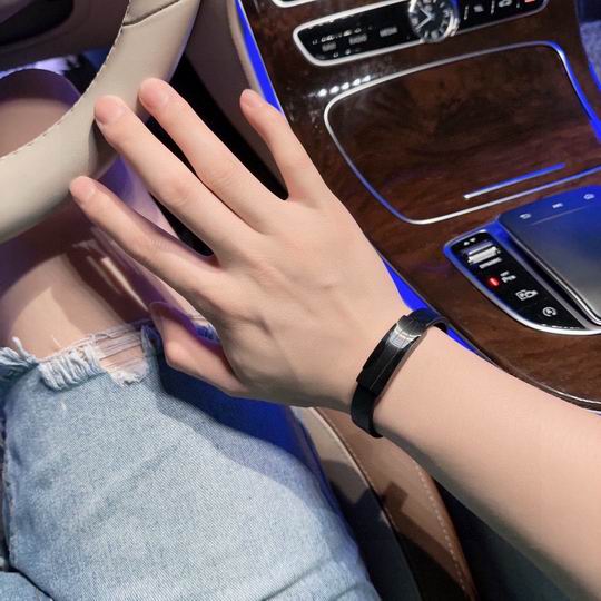 LV Bracelet 11lyh858 (4)