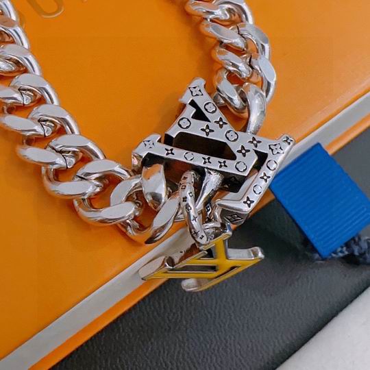 LV Bracelet 11lyh860 (3)