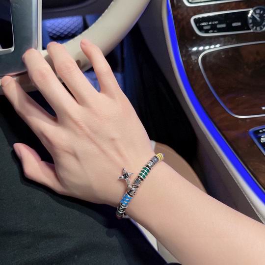 LV Bracelet 11lyh861 (4)