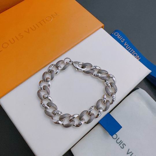 LV Bracelet 11lyh863 (1)