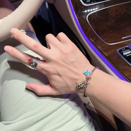 LV Bracelet 11lyh868 (4)