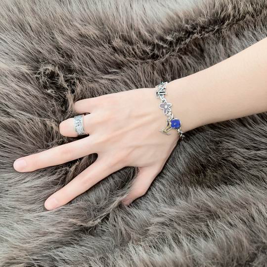 LV Bracelet 11lyh870 (4)