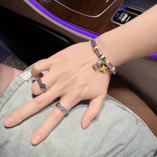 LV Bracelet 11lyh872 (5)