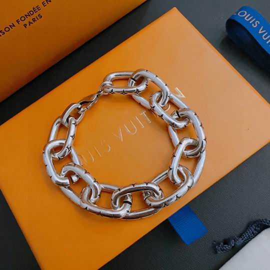 LV Bracelet 11lyh878 (1)