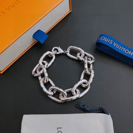 LV Bracelet 11lyh878 (3)