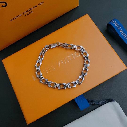 LV Bracelet 11lyh880 (1)