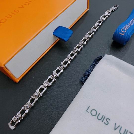 LV Bracelet 11lyh880 (2)