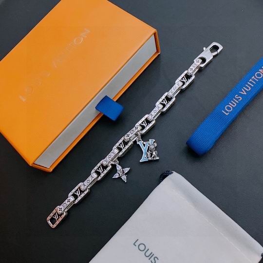 LV Bracelet 11lyh882 (2)