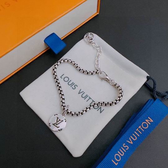 LV Bracelet 11lyh883 (1)