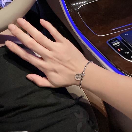 LV Bracelet 11lyh883 (4)