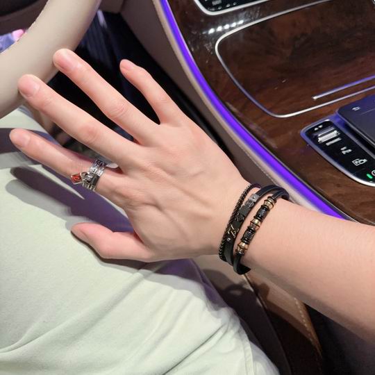 LV Bracelet 11lyh909 (5)