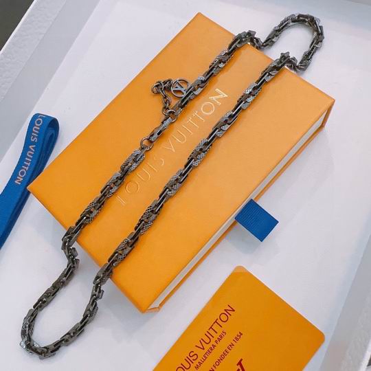 LV Necklace 11lyh677 (2)