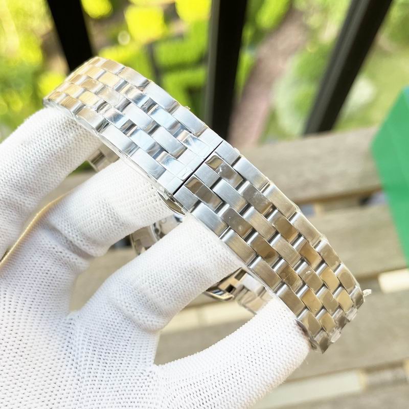 Seiko 40.5X11mm 17 (2)