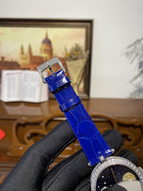 Van Cleef & Arpels 38mm 38 (2)