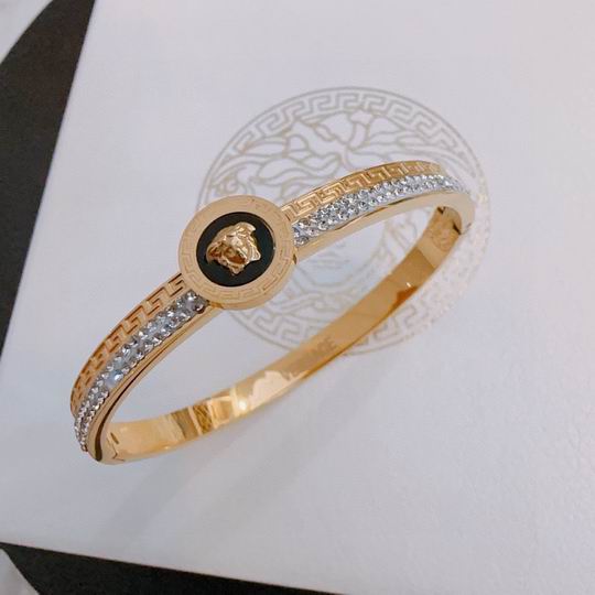 Versace bracelet 12lyh252 (4)