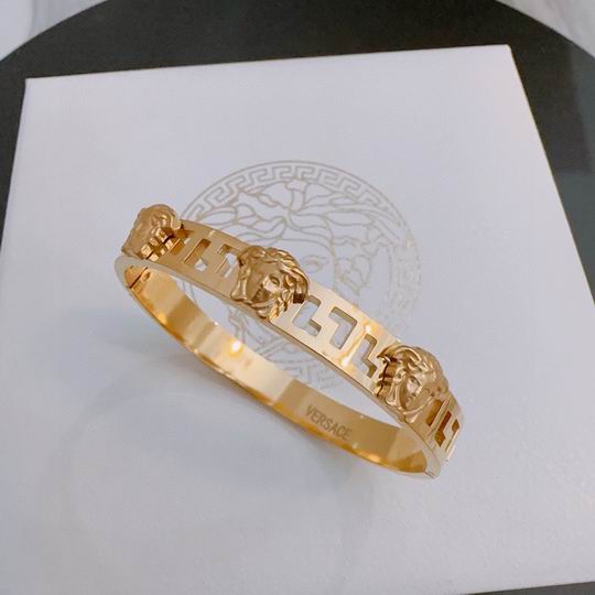 Versace bracelet 12lyh253 (2)