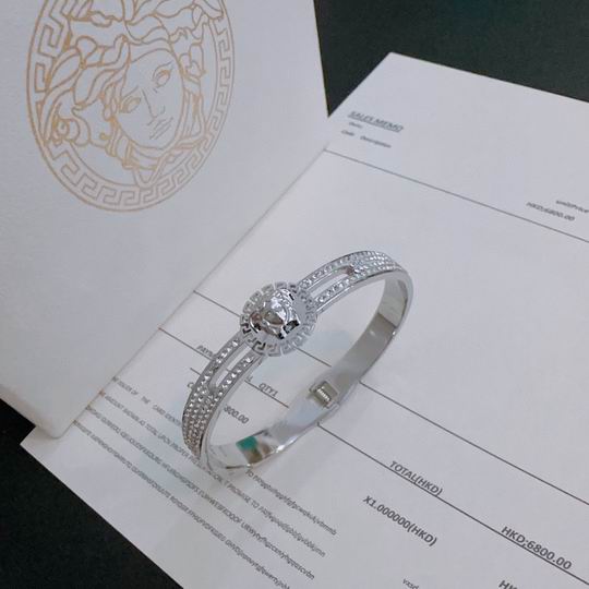 Versace bracelet 12lyh257 (6)