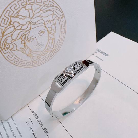Versace bracelet 12lyh258 (4)