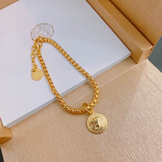 Versace bracelet 12lyh274 (4)