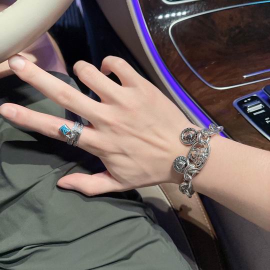 Versace bracelet 12lyh276 (4)