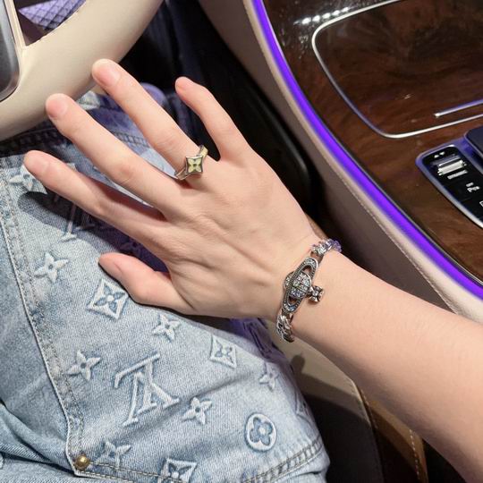 Vivienne Westwood bracelet 12lyh13 (5)
