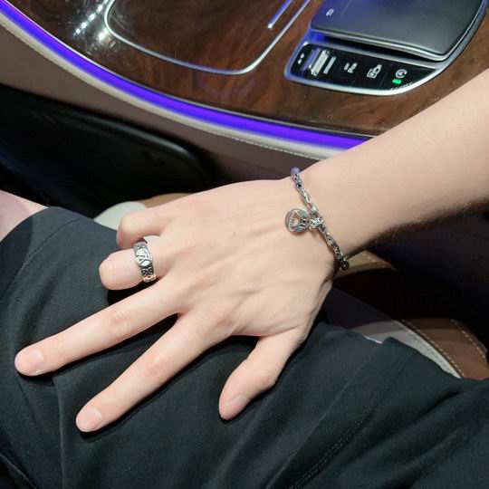 Vivienne Westwood bracelet 12lyh17 (5)