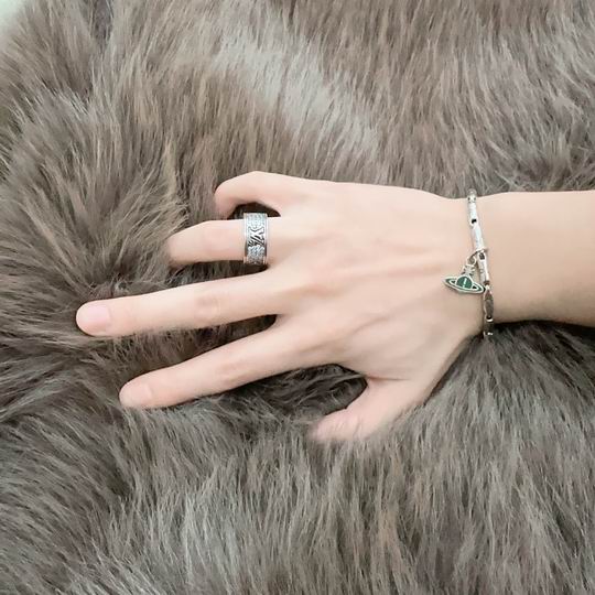 Vivienne Westwood bracelet 12lyh27 (5)