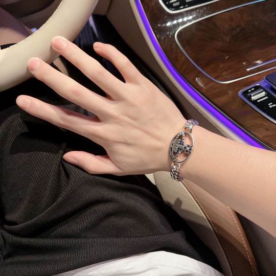 Vivienne Westwood bracelet 12lyh32 (5)