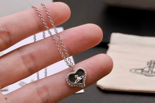 Vivienne Westwood necklace 12lyh136 (3)