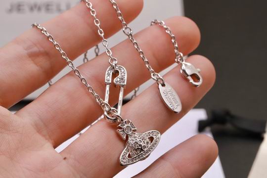 Vivienne Westwood necklace 12lyh139 (4)