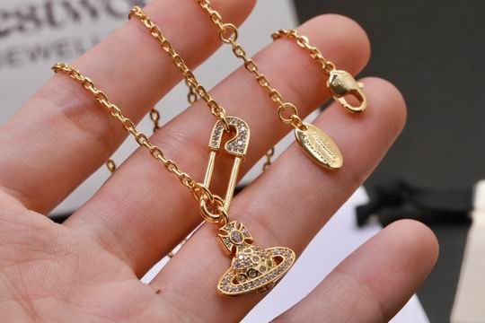 Vivienne Westwood necklace 12lyh139 (5)