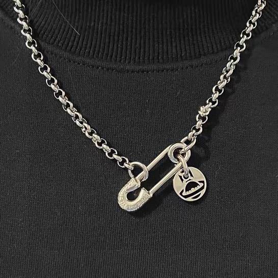 Vivienne Westwood necklace 12lyh155 (1)