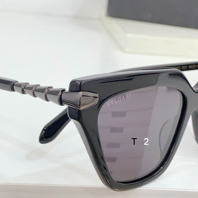 BVLGA BV40031I 53 18-145 b08