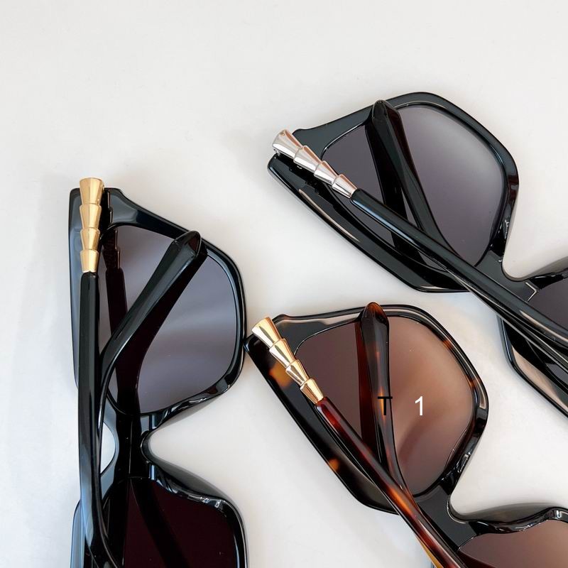 BVLGARI BV40031I 53 18-145 a08