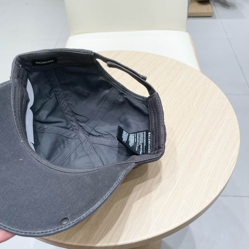 Balenciaga cap (11)
