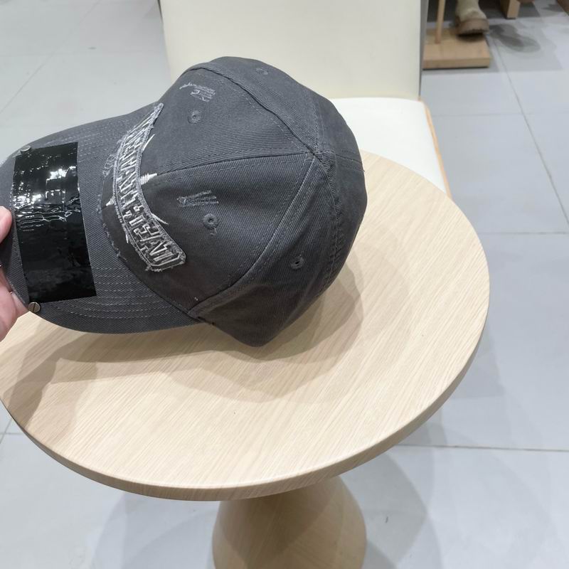 Balenciaga cap (13)