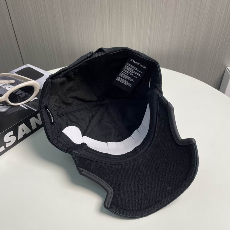 Balenciaga cap (4)