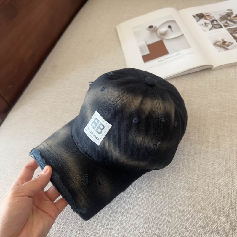 Balenciaga cap (50)